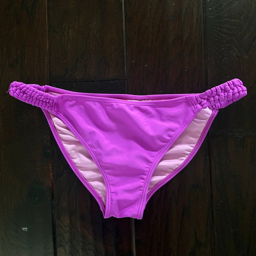 Forever 21 bikini bottom purple woven Size XS or S Summer resort vacation sexy